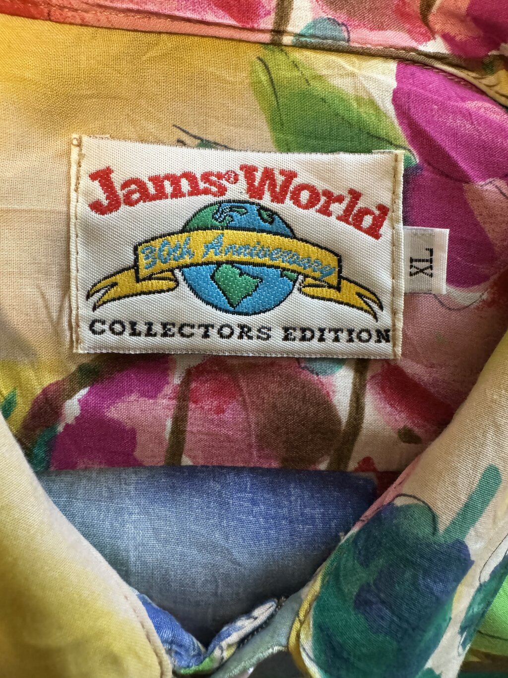 90s Jams World Abstract Brushstroke Shirt – Multicolor Rayon Art Print (XL)