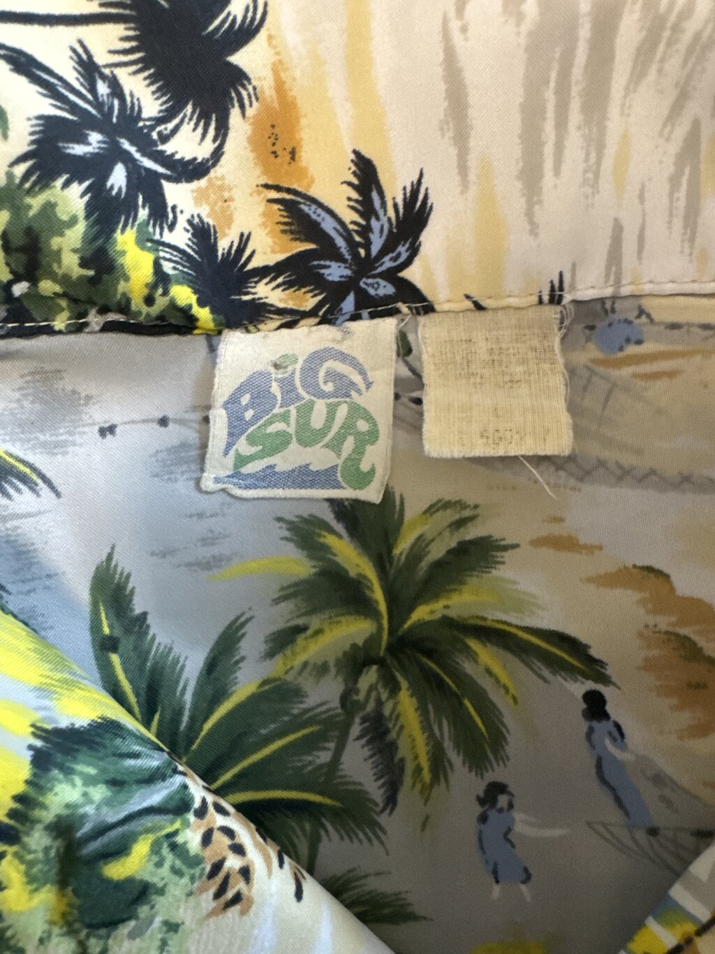 1980s Big Sur Scenic Shirt – Lighthouse & Net Fishing Print (L)