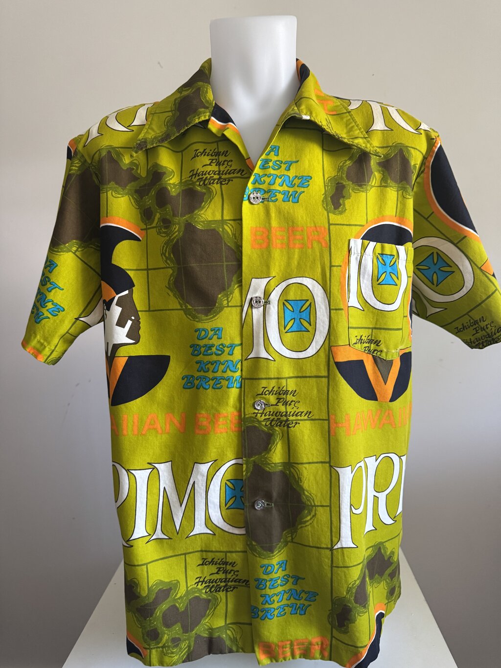 Vintage 1970s Hawaiian Holiday “PRIMO Beer” Barkcloth Shirt – Rare Tiki Bar Collectible