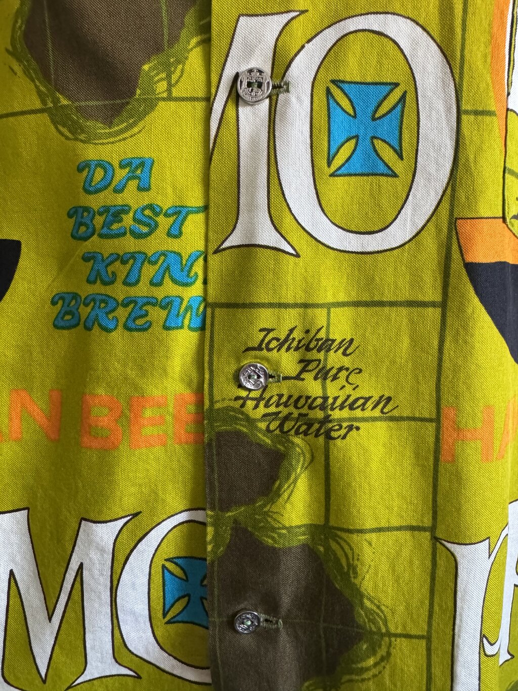 Vintage 1970s Hawaiian Holiday “PRIMO Beer” Barkcloth Shirt – Rare Tiki Bar Collectible