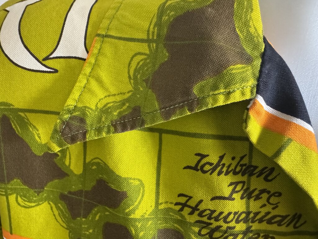 Vintage 1970s Hawaiian Holiday “PRIMO Beer” Barkcloth Shirt – Rare Tiki Bar Collectible