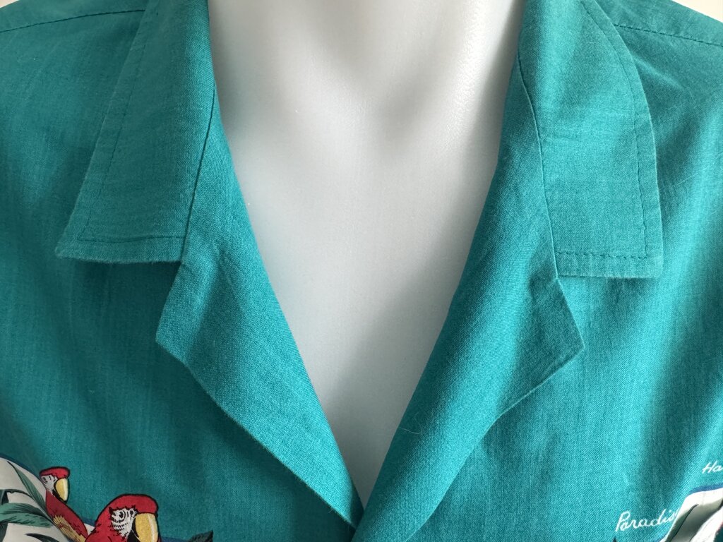 80s Paradise Found Macaw & Cockatoo Shirt – Teal Cotton with Bamboo Band (L)
