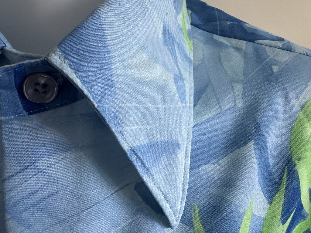 1970s Penny’s Hawaiian Long Sleeve Shirt – Ice Blue Bamboo Waves