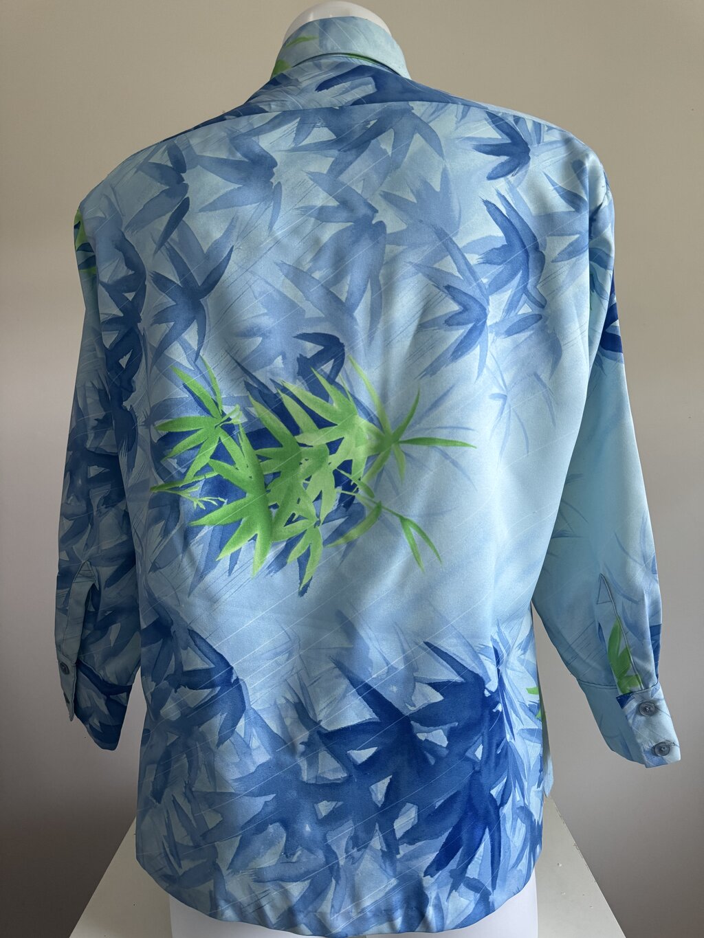 1970s Penny’s Hawaiian Long Sleeve Shirt – Ice Blue Bamboo Waves