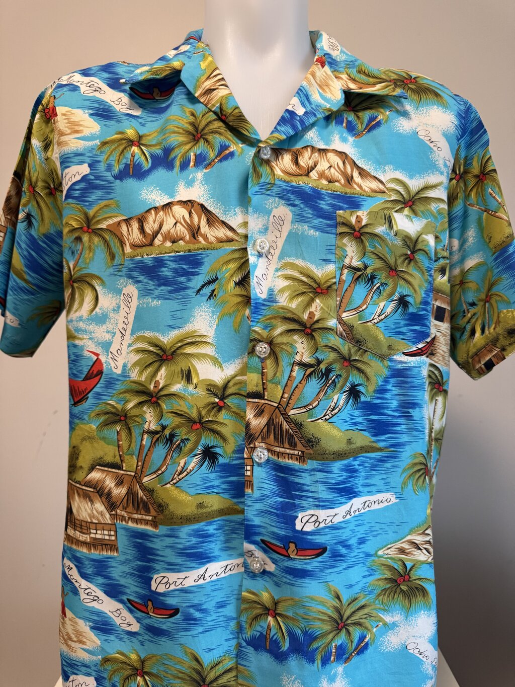1980s Manhattan Jamaican Scenic Shirt – Turquoise Rayon Islandscape (M)