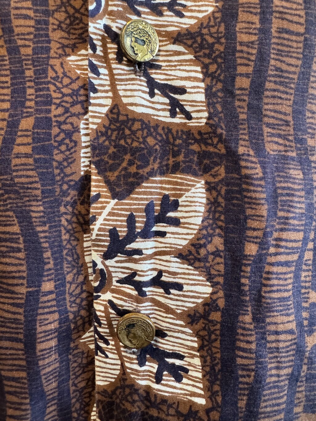 1960s Liberty House Tapa Shirt – Brown Tribal Barkcloth Print (XL)