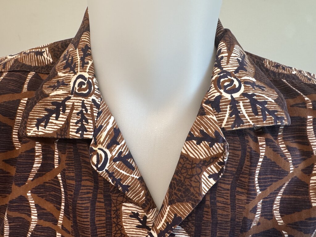 1960s Liberty House Tapa Shirt – Brown Tribal Barkcloth Print (XL)