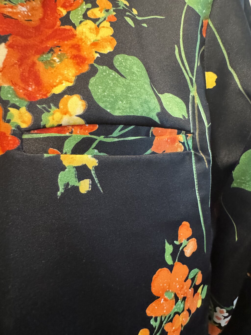 1970s Tori Richard Floral Satin Shirt – Black with Orange Blossom Explosion (M)