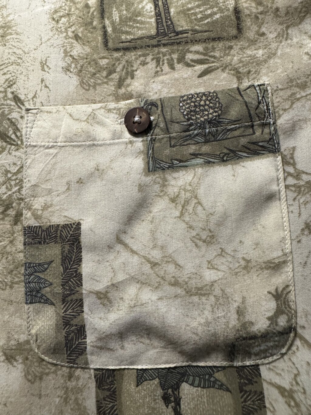 1990s Montego Joe Palm Tree Block Print Shirt – Beige/Olive (XL)