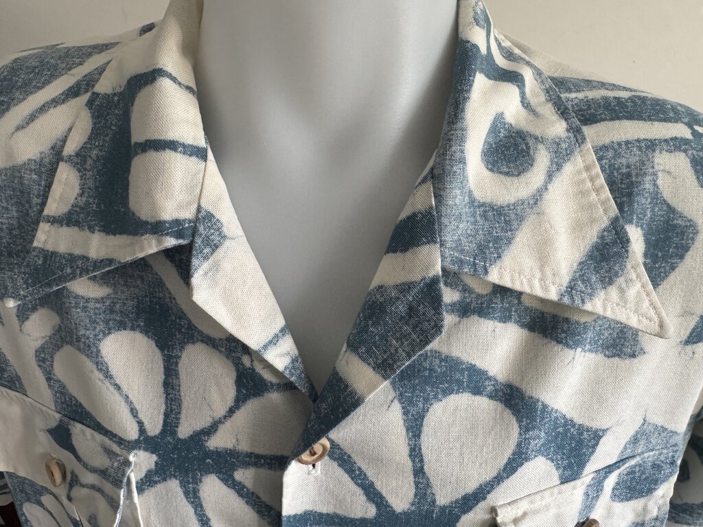 1960s Surf Line Liberty House Aloha Shirt – Tapa-Inspired Indigo Print w/ 4 Pockets (XL)
