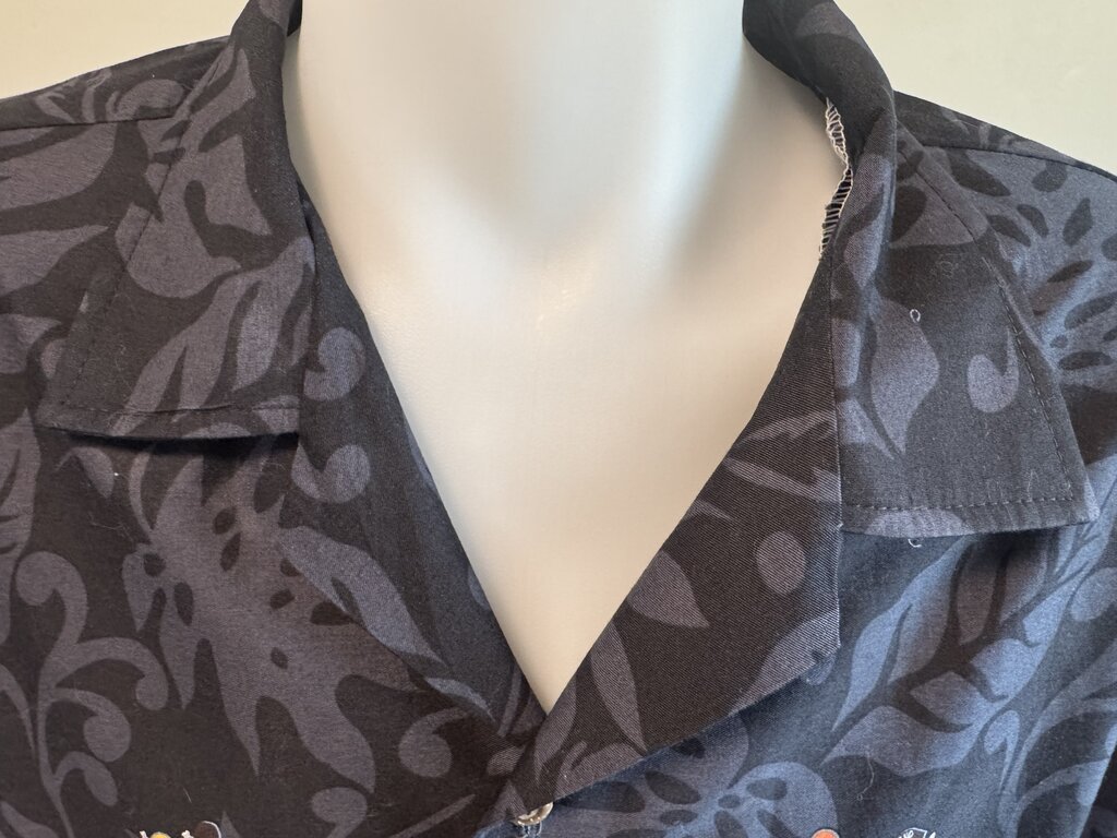 Modern Era Pacific Legend Rock & Roll Shirt – Black Cotton with Guitar Border Print (2XL)