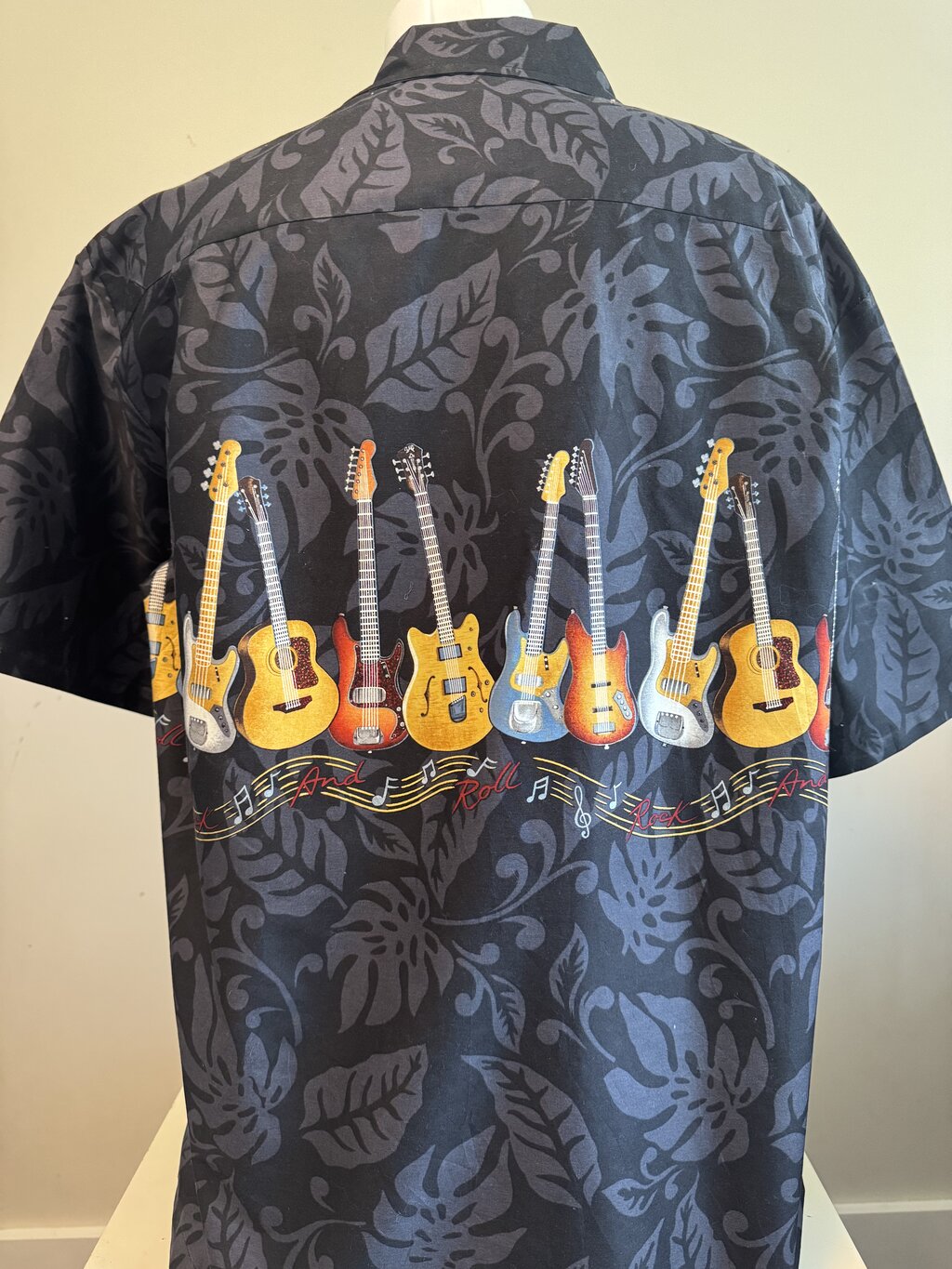 Modern Era Pacific Legend Rock & Roll Shirt – Black Cotton with Guitar Border Print (2XL)