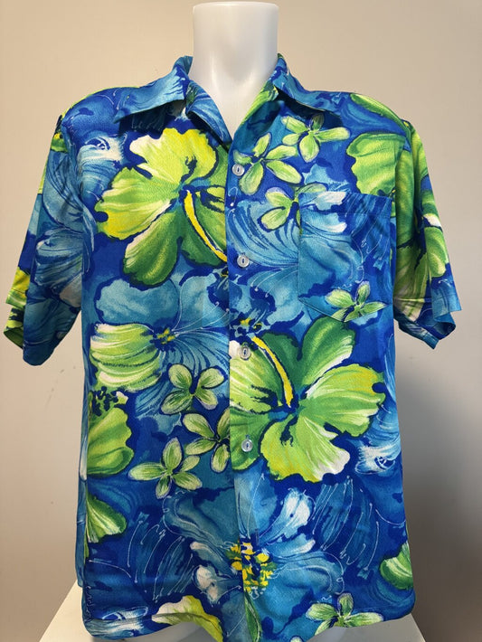 1960s Pomare Blue Hibiscus Shirt – Soft Cotton Off-Center Floral Print (M)