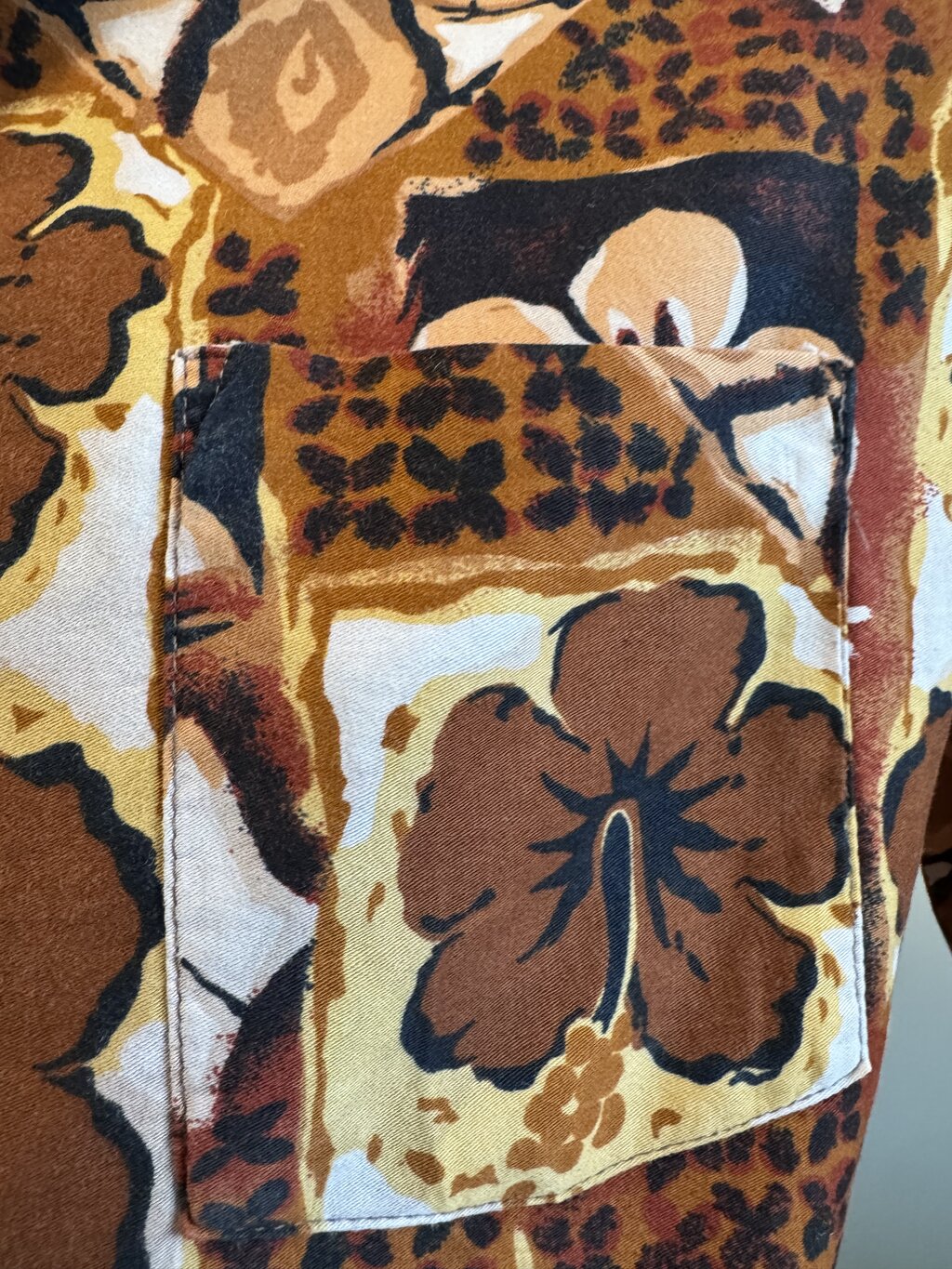 1960s Jantzen Earth-Tone Hibiscus Shirt – Made in USA Cotton (M)