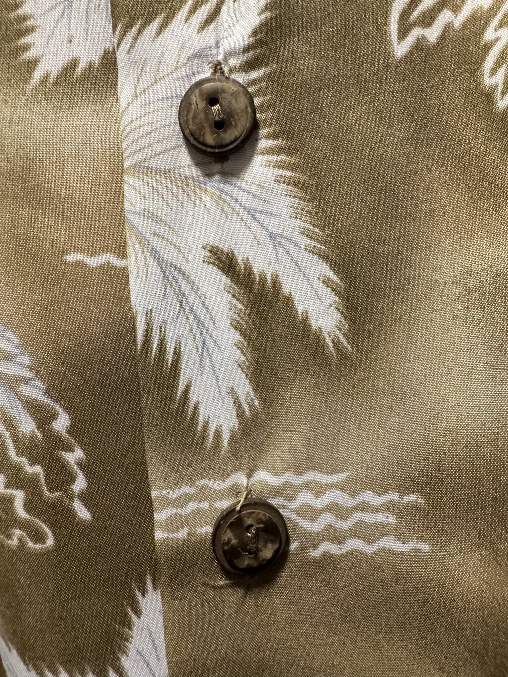 1990s Roundy Bay Ocean & Nautical Print Shirt – Navy & Beige (XL)