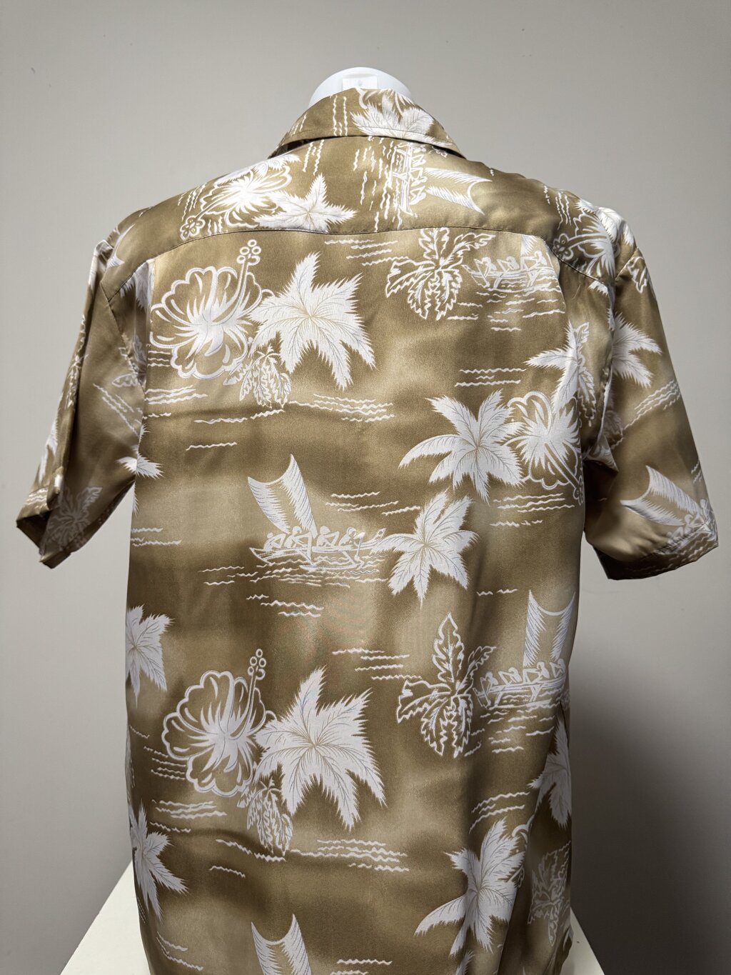 1990s Roundy Bay Ocean & Nautical Print Shirt – Navy & Beige (XL)