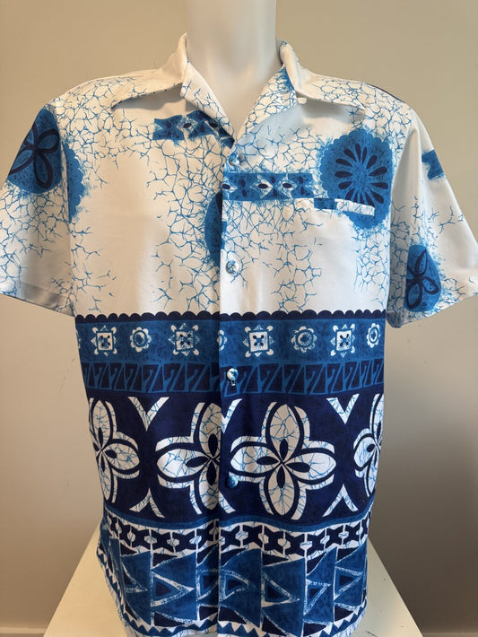 1970s Malihini Tribal Barkcloth Shirt – Blue & White Cracked Ice Print (L)
