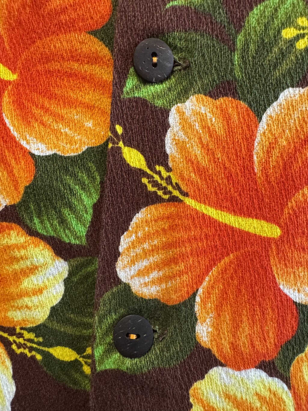 1960s Ui-Maikai Barkcloth Aloha Shirt – Orange Hibiscus on Deep Chocolate (M)
