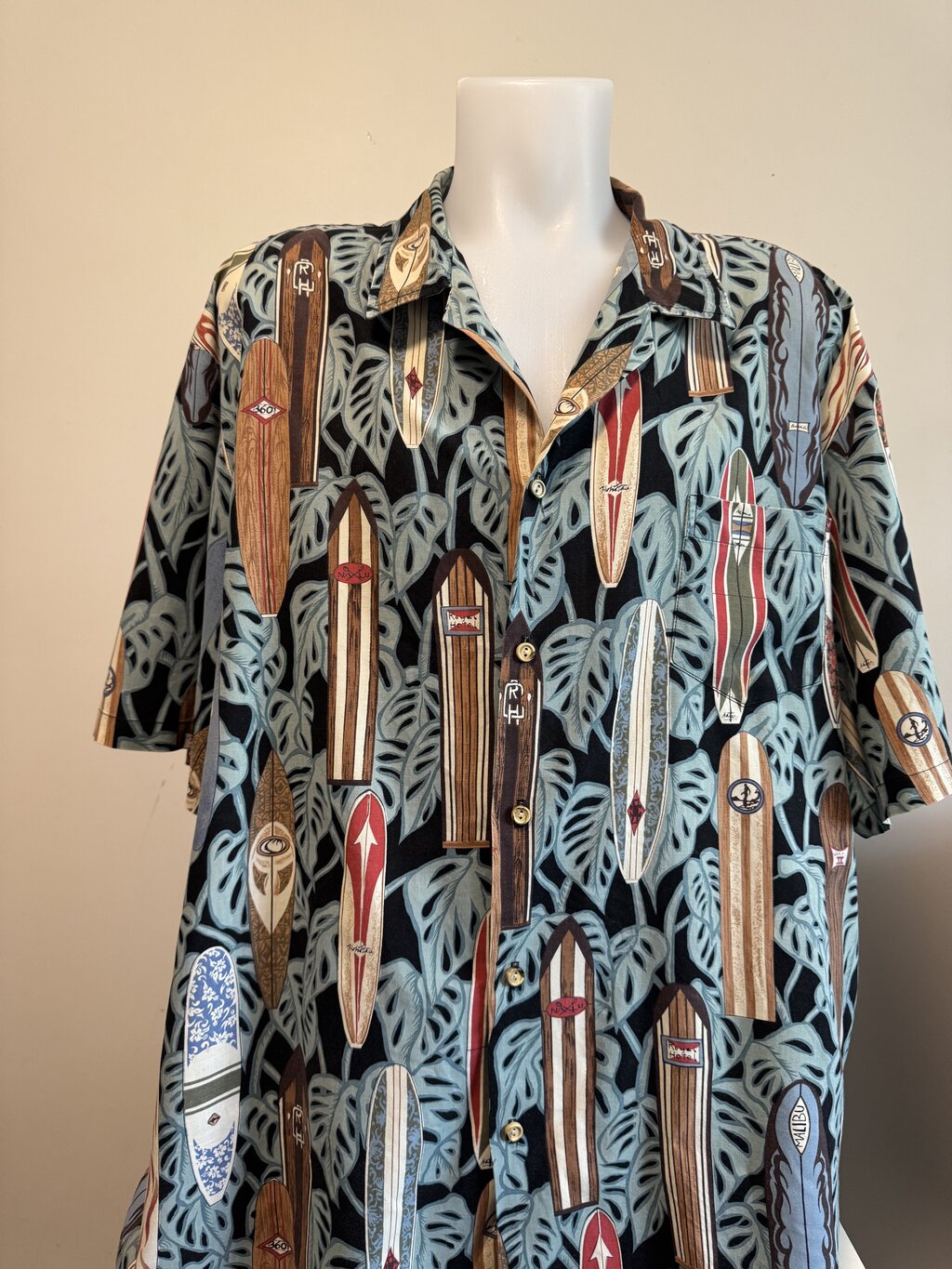 1990s Kalaheo Surfboard & Monstera Shirt – Black Cotton with Tropical Board Print (3XL)