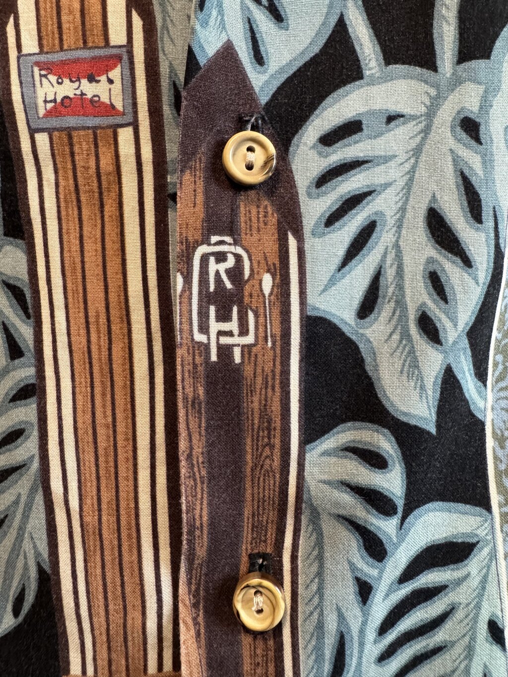 1990s Kalaheo Surfboard & Monstera Shirt – Black Cotton with Tropical Board Print (3XL)