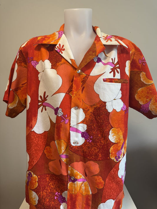 Late 60s / Early 70s Abstract Floral Shirt – Burnt Orange & Hibiscus Print (XL)