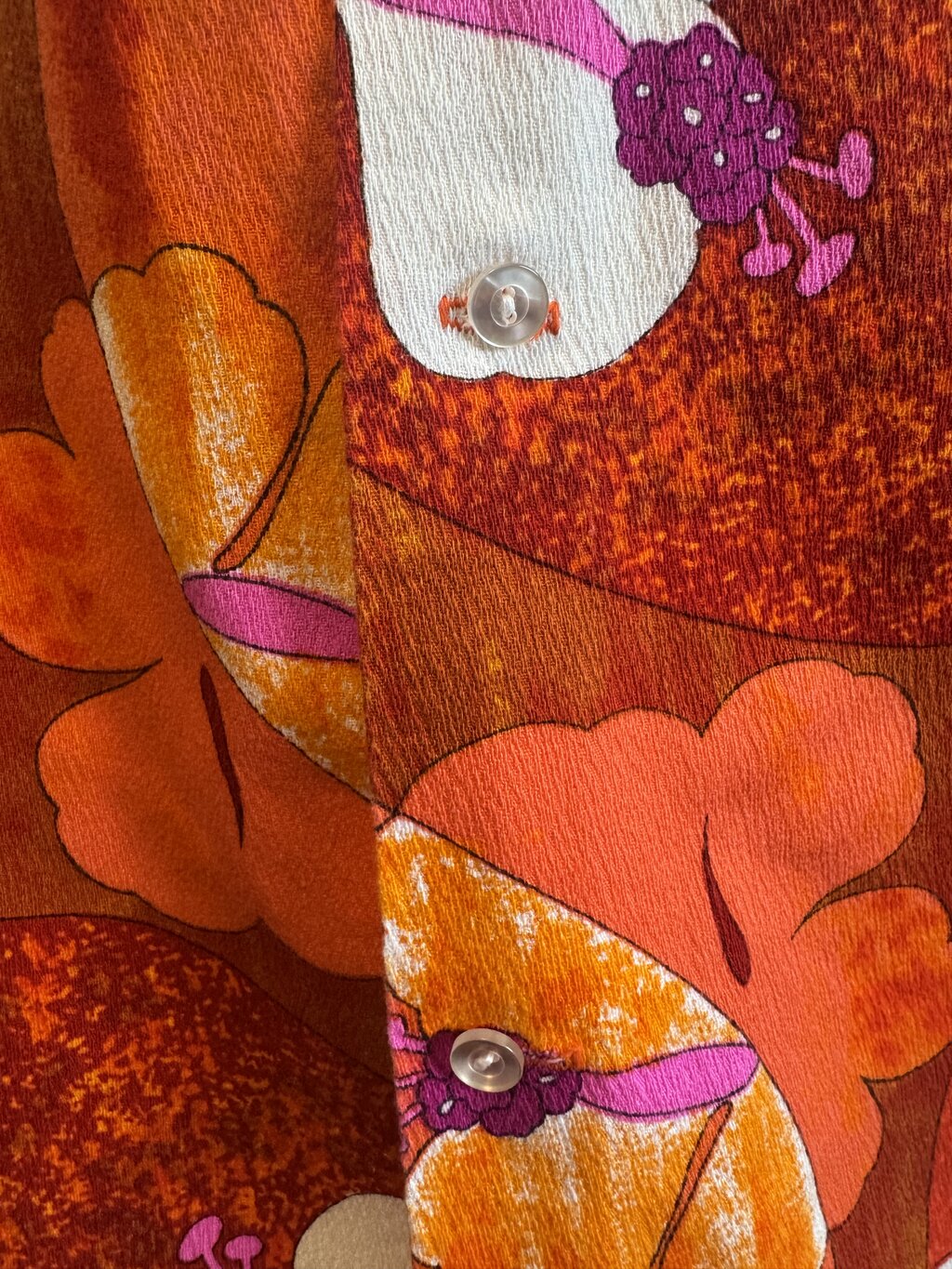 Late 60s / Early 70s Abstract Floral Shirt – Burnt Orange & Hibiscus Print (XL)