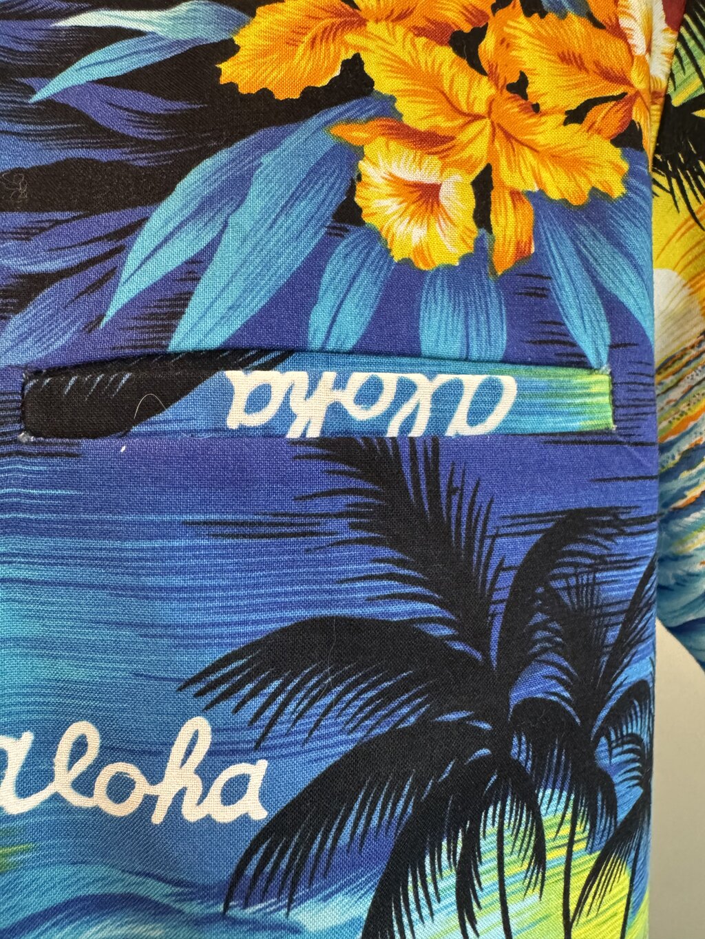 1990s - Royal Creations Scenic Sunset Shirt – Blue Ocean & Palm Print (M)