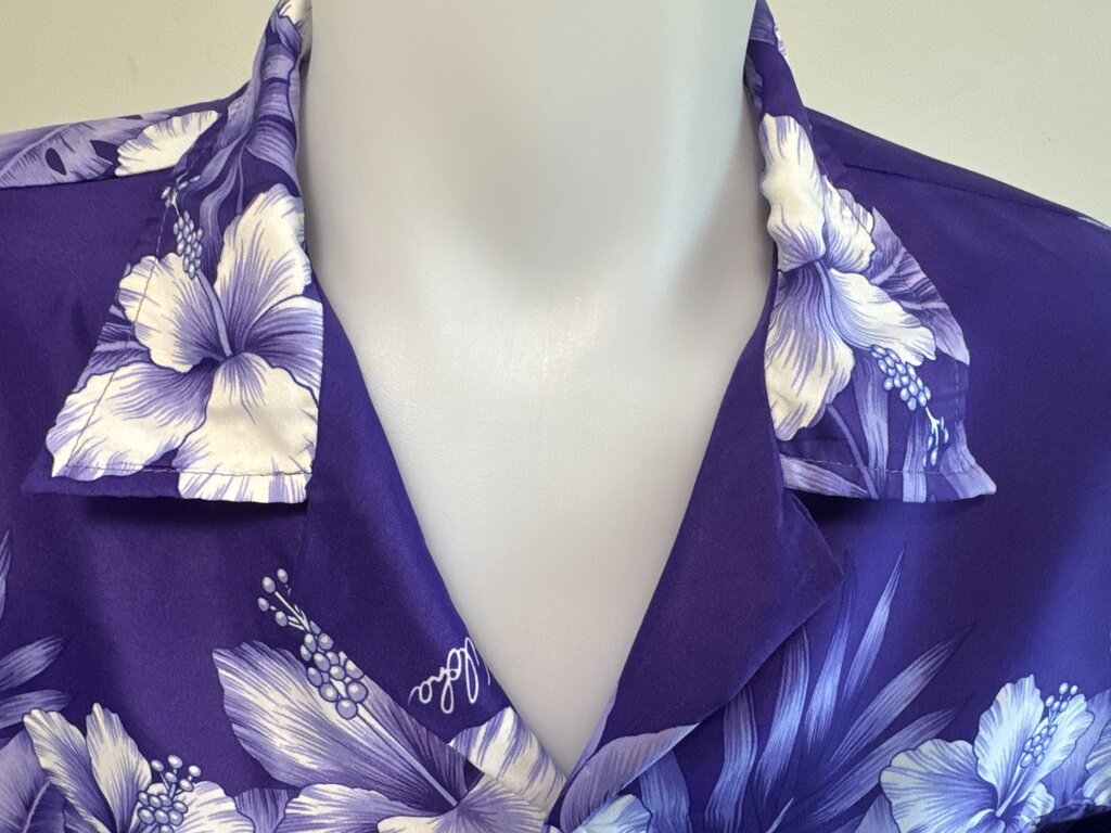 1980s Jade Fashions Hibiscus & Leaf Aloha Shirt – Purple & White Floral (XXL)