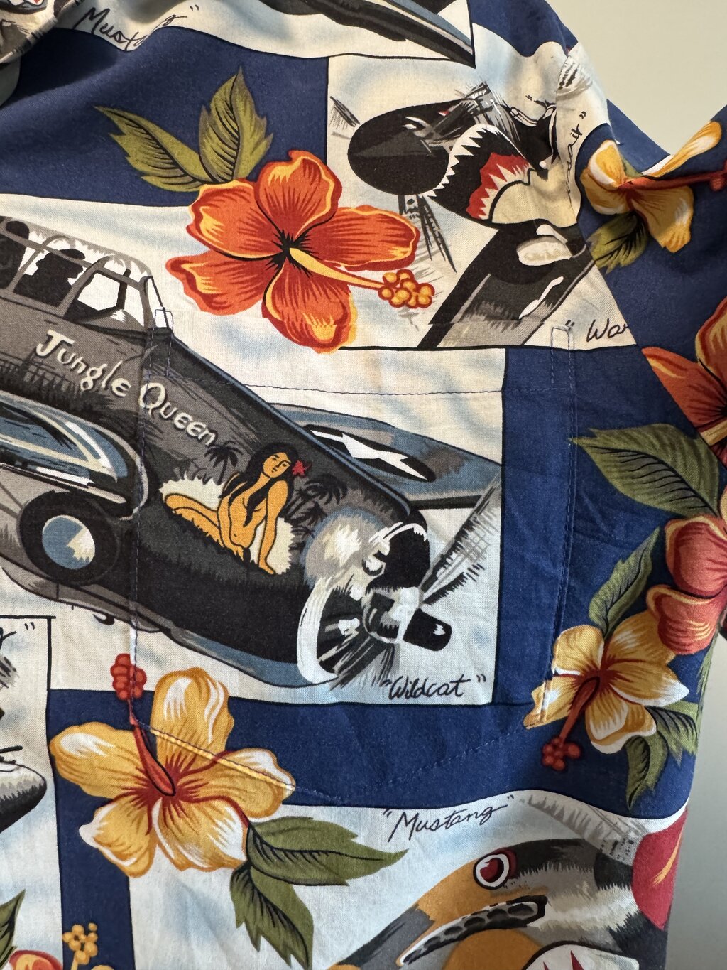 1990s Kalaheo WWII Pin-Up Fighter Planes Shirt – Jungle Queen & Mustang Print (L)