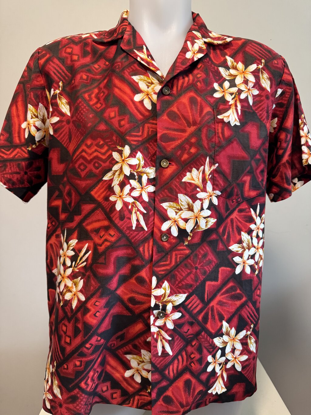 1980s Hawaiiana Tribal Plumeria Shirt – Red & Black Silky Cotton (L)