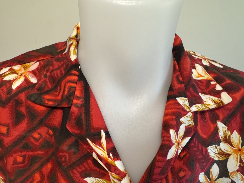 1980s Hawaiiana Tribal Plumeria Shirt – Red & Black Silky Cotton (L)