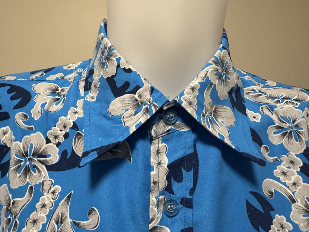 1990s Whispering Smith Floral Shirt – Navy, Pink & Green (L)