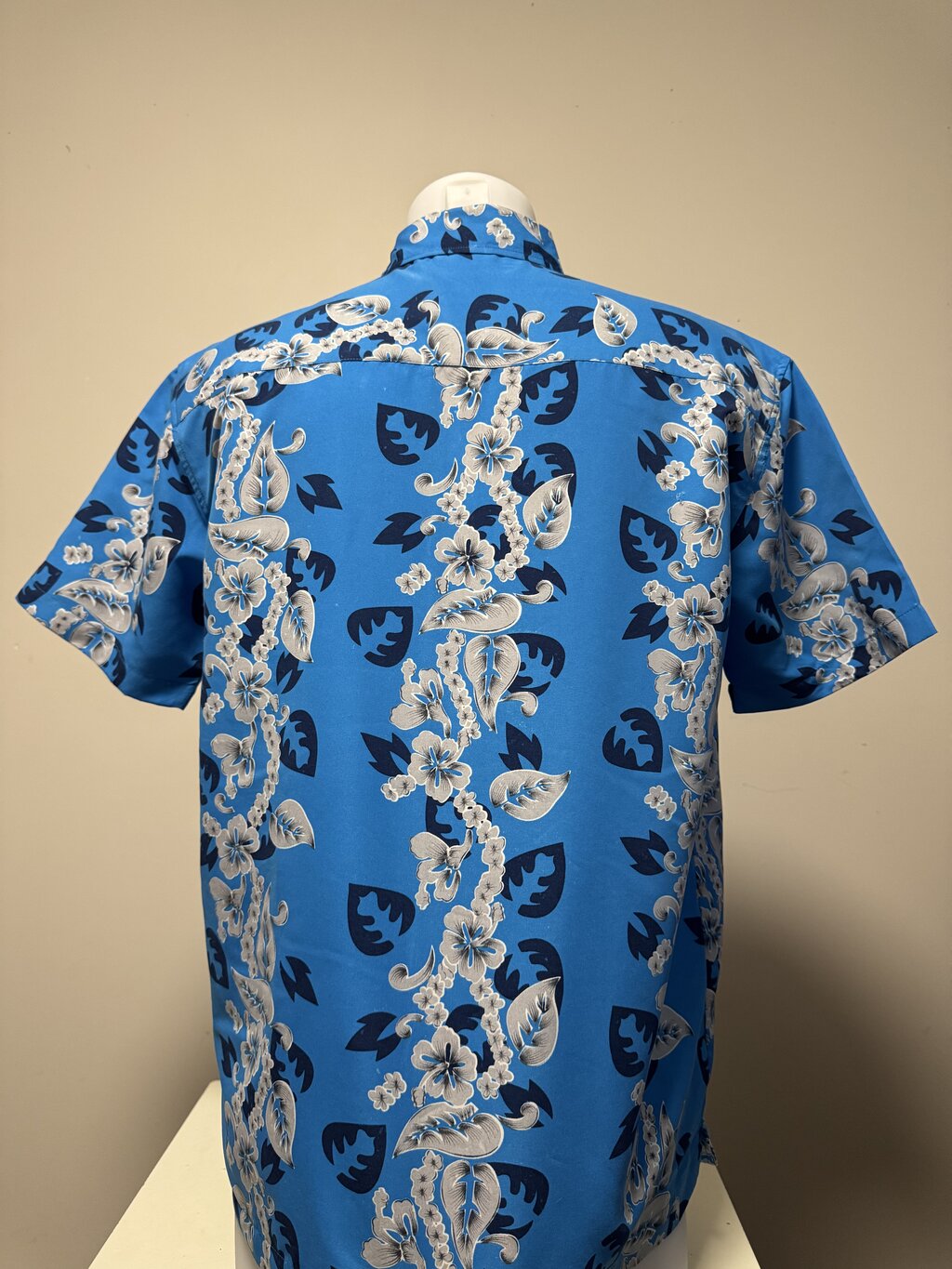 1990s Whispering Smith Floral Shirt – Navy, Pink & Green (L)