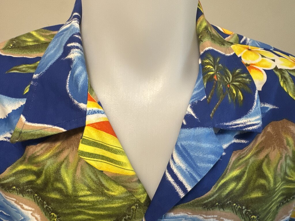 1980s Koko Head Surfboard & Plumeria Shirt – Royal Blue Cotton (M)