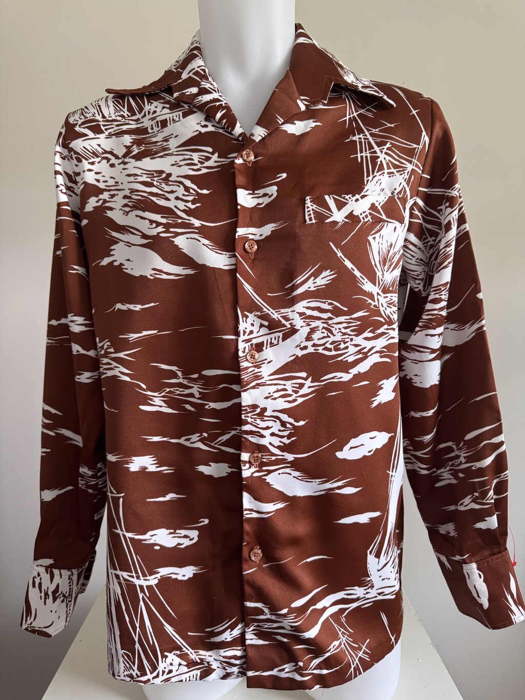 1970s Tori Richard Honolulu Long Sleeve Sailing Shirt – Silky Brown & White Nautical Classic (M)