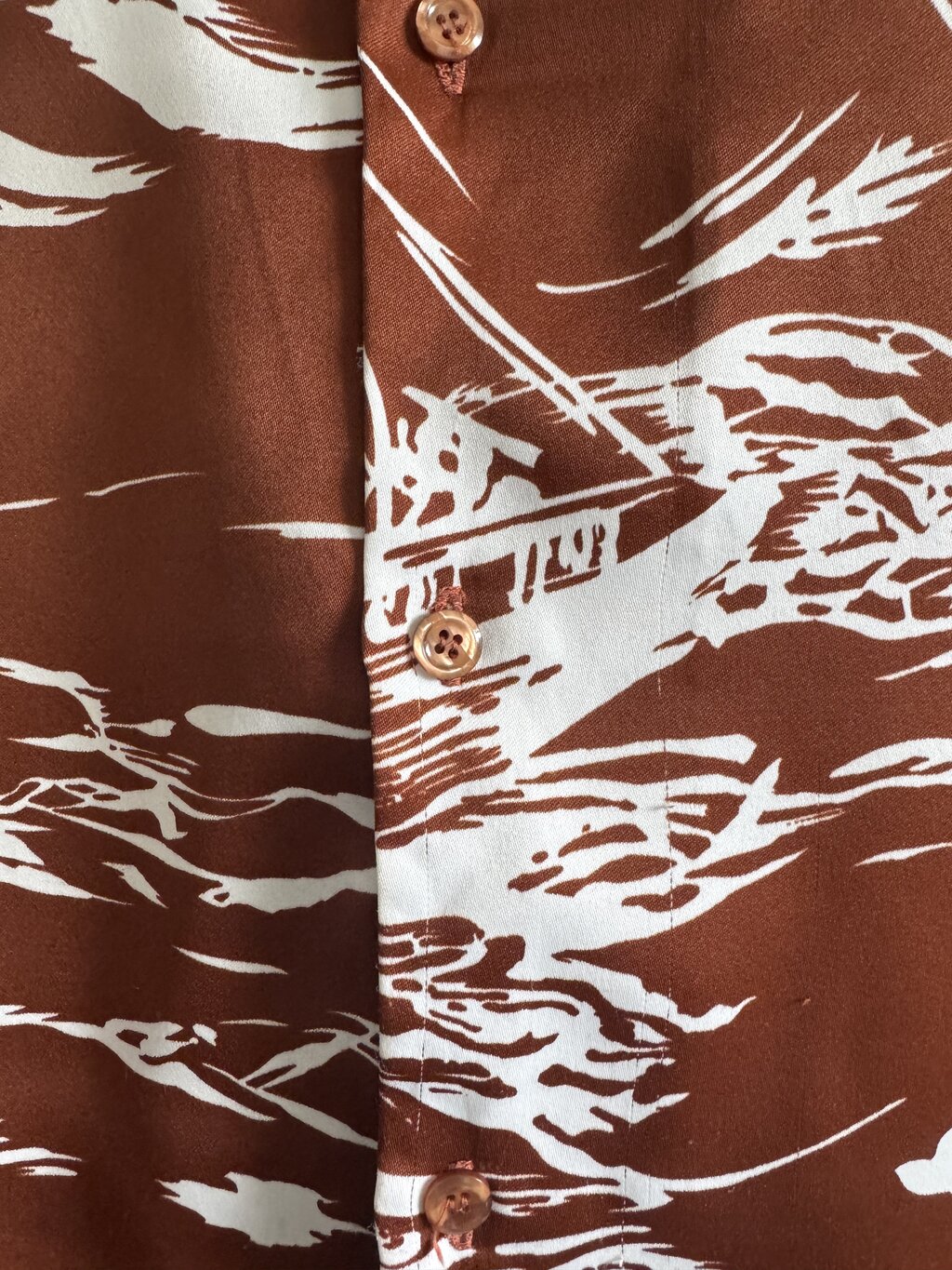 1970s Tori Richard Honolulu Long Sleeve Sailing Shirt – Silky Brown & White Nautical Classic (M)