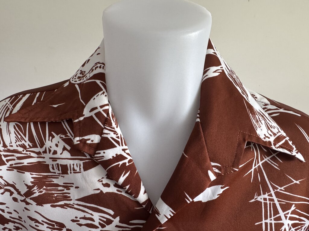 1970s Tori Richard Honolulu Long Sleeve Sailing Shirt – Silky Brown & White Nautical Classic (M)