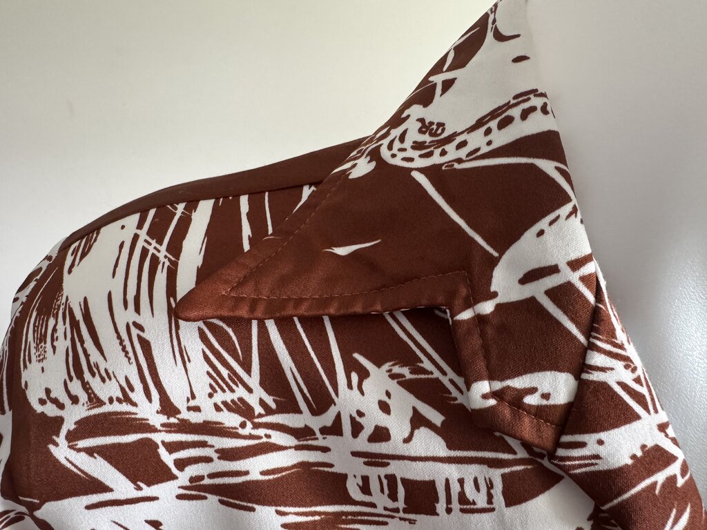 1970s Tori Richard Honolulu Long Sleeve Sailing Shirt – Silky Brown & White Nautical Classic (M)