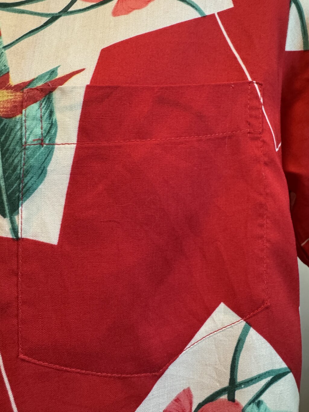 1990s Cooke Street Anthurium & Bird of Paradise Shirt – Red & Cream Rayon (M)
