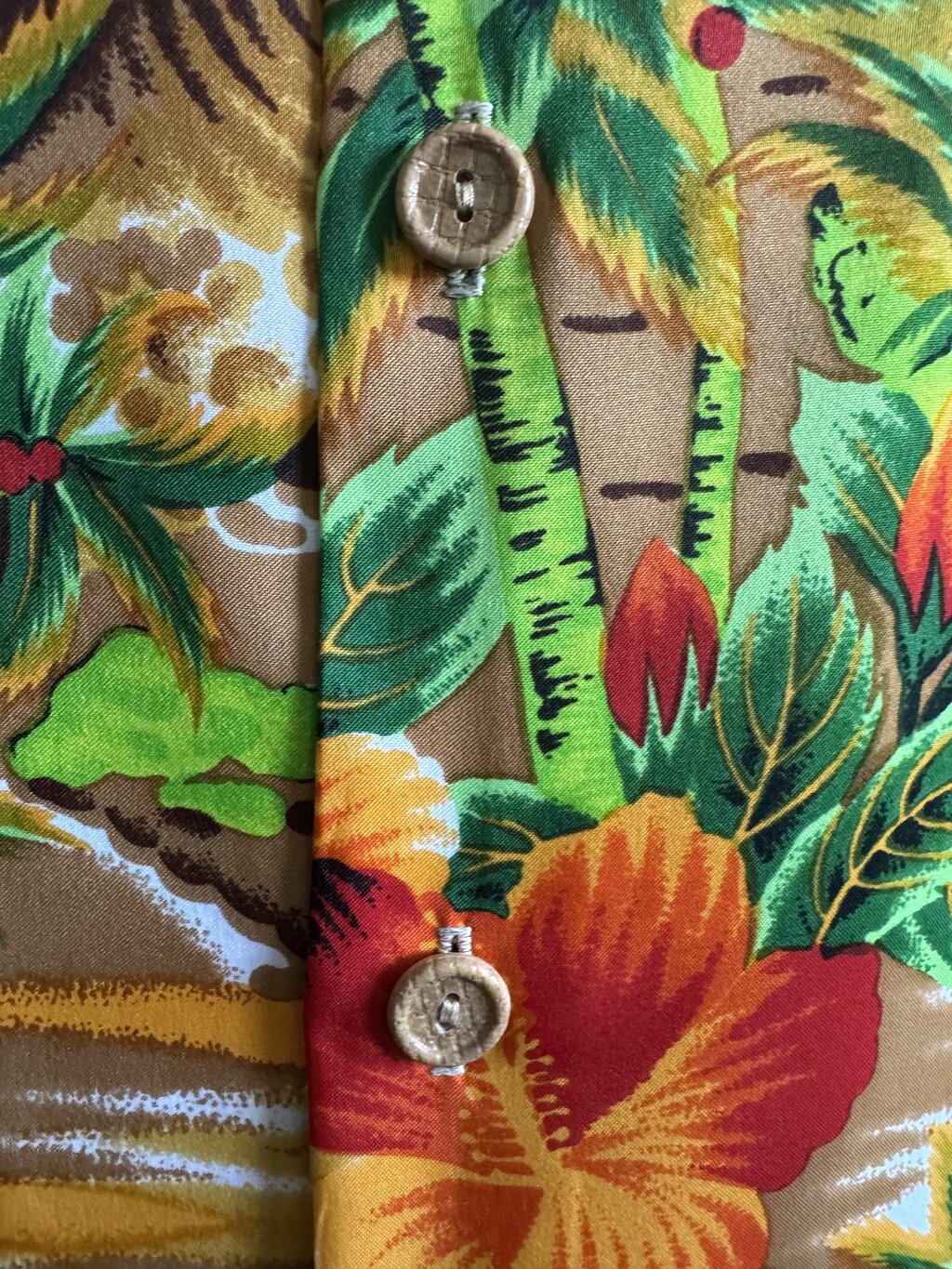 1980s Dolphin Canoe & Hibiscus Surf Shirt – Brown Sunset Polyester (M)