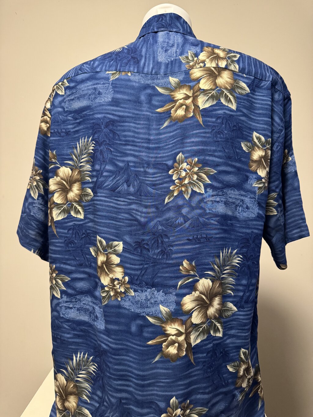 1990s Pierre Cardin Floral & Landscape Shirt – Blue & Brown (L)