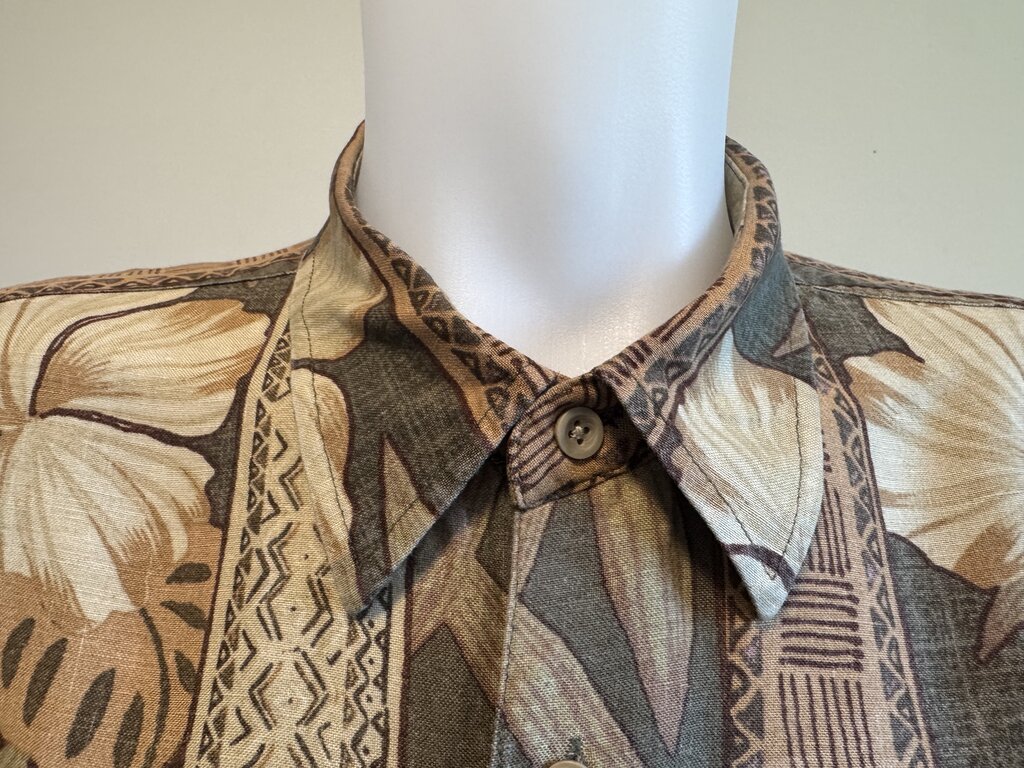 2000s Van Heusen Floral Panel Shirt – Earth Tones (L)