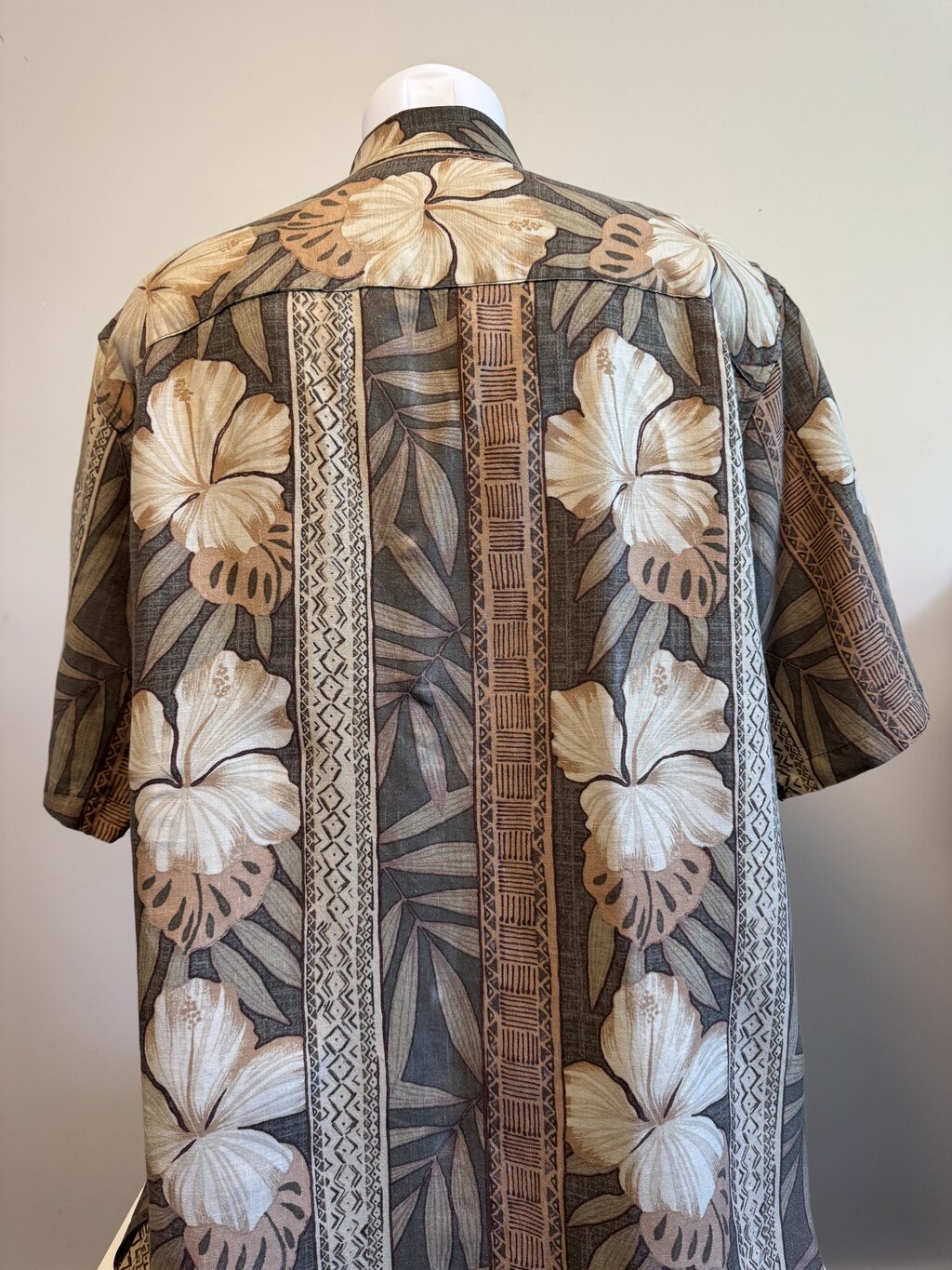 2000s Van Heusen Floral Panel Shirt – Earth Tones (L)