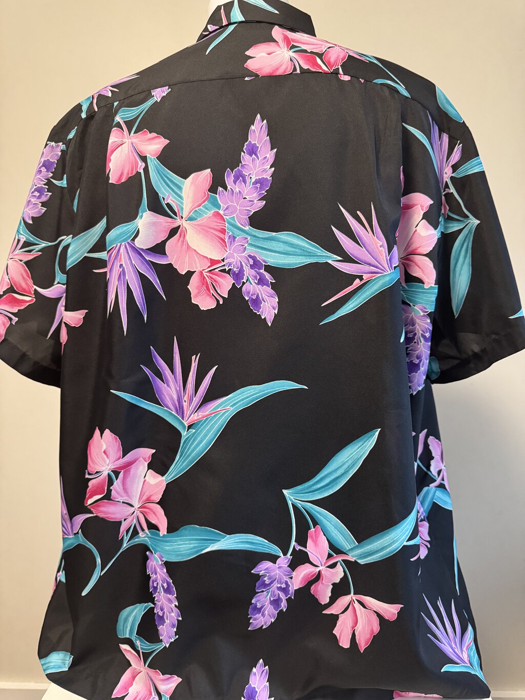 1960s Paradise Hawaii 4XL Shirt – Midnight Botanical with Jewel-Tone Florals