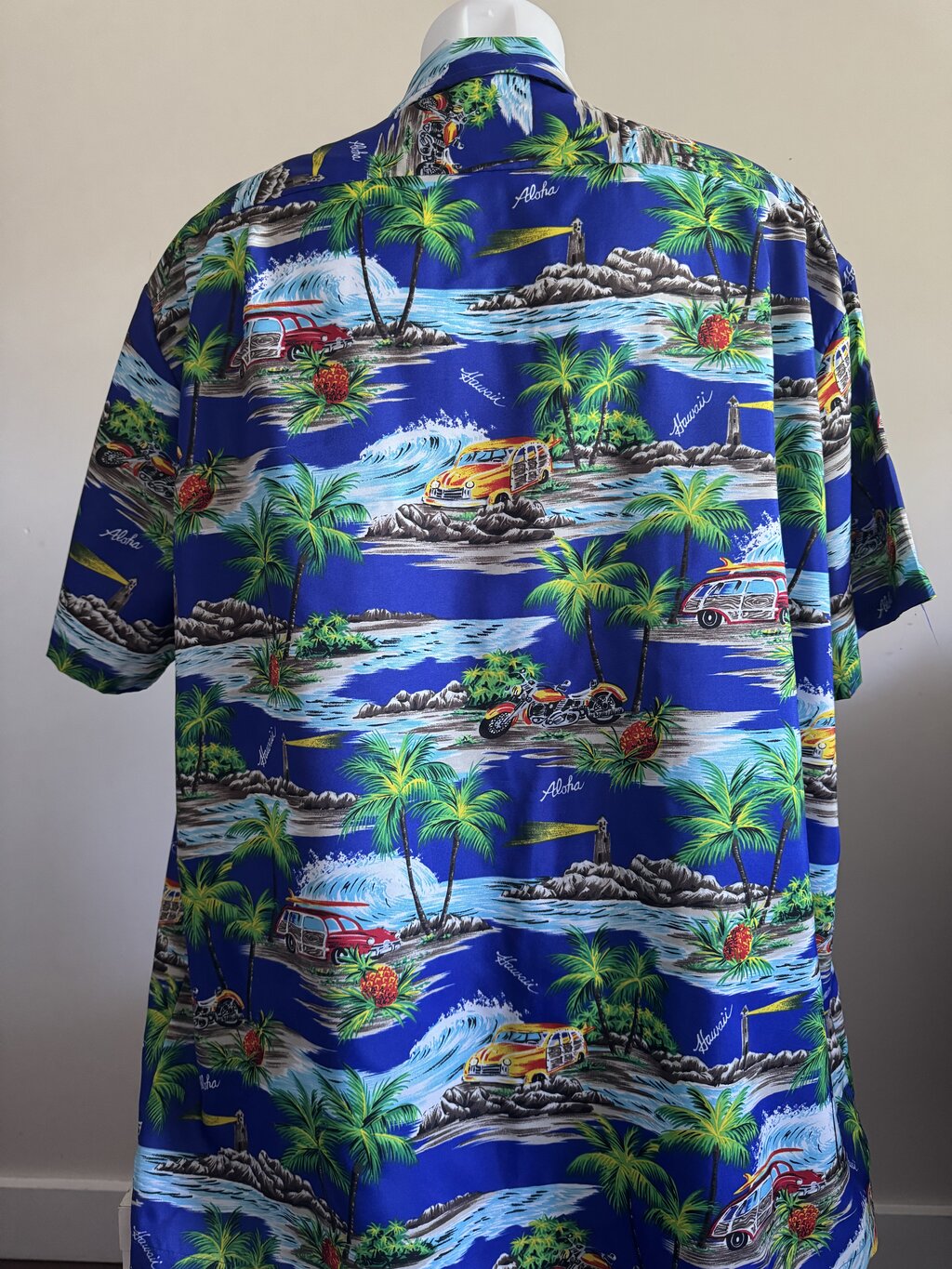 1990s Kalena Fashions Aloha Shirt – Pineapples, Woodies & Waves on Royal Blue (2XL)