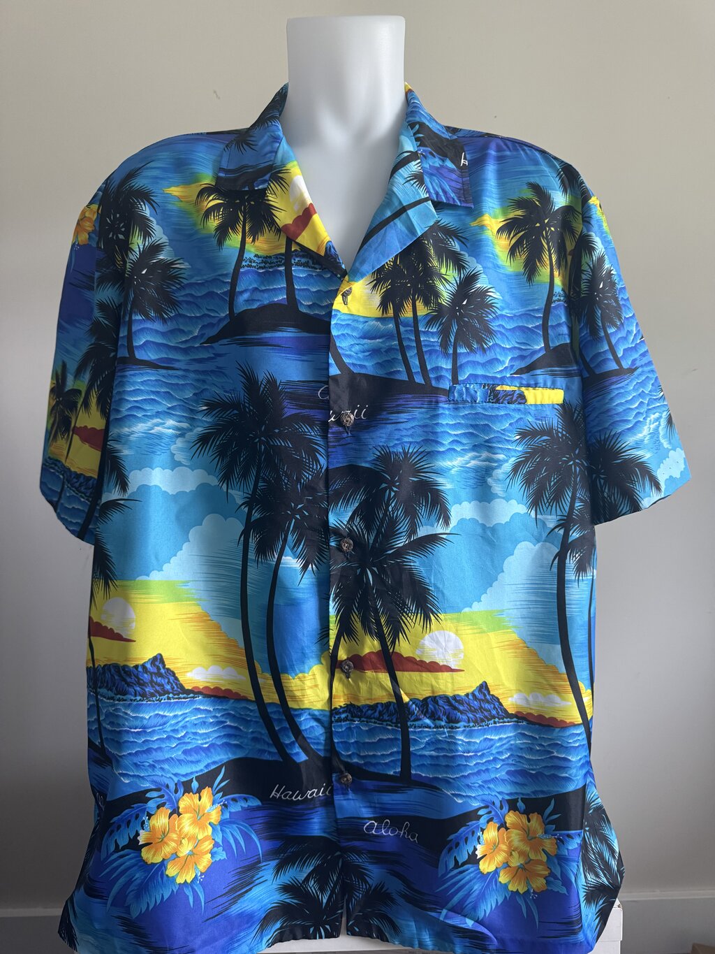 Sunset Over Waikiki – Royal Creations XXL Vintage Hawaiian Shirt