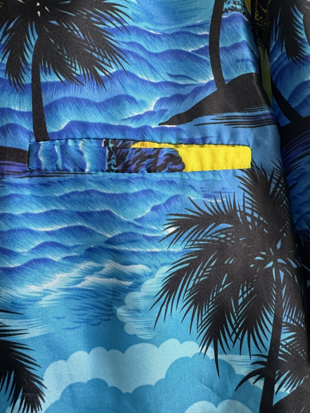 Sunset Over Waikiki – Royal Creations XXL Vintage Hawaiian Shirt