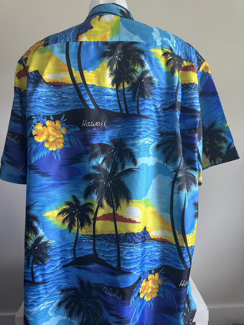 Sunset Over Waikiki – Royal Creations XXL Vintage Hawaiian Shirt