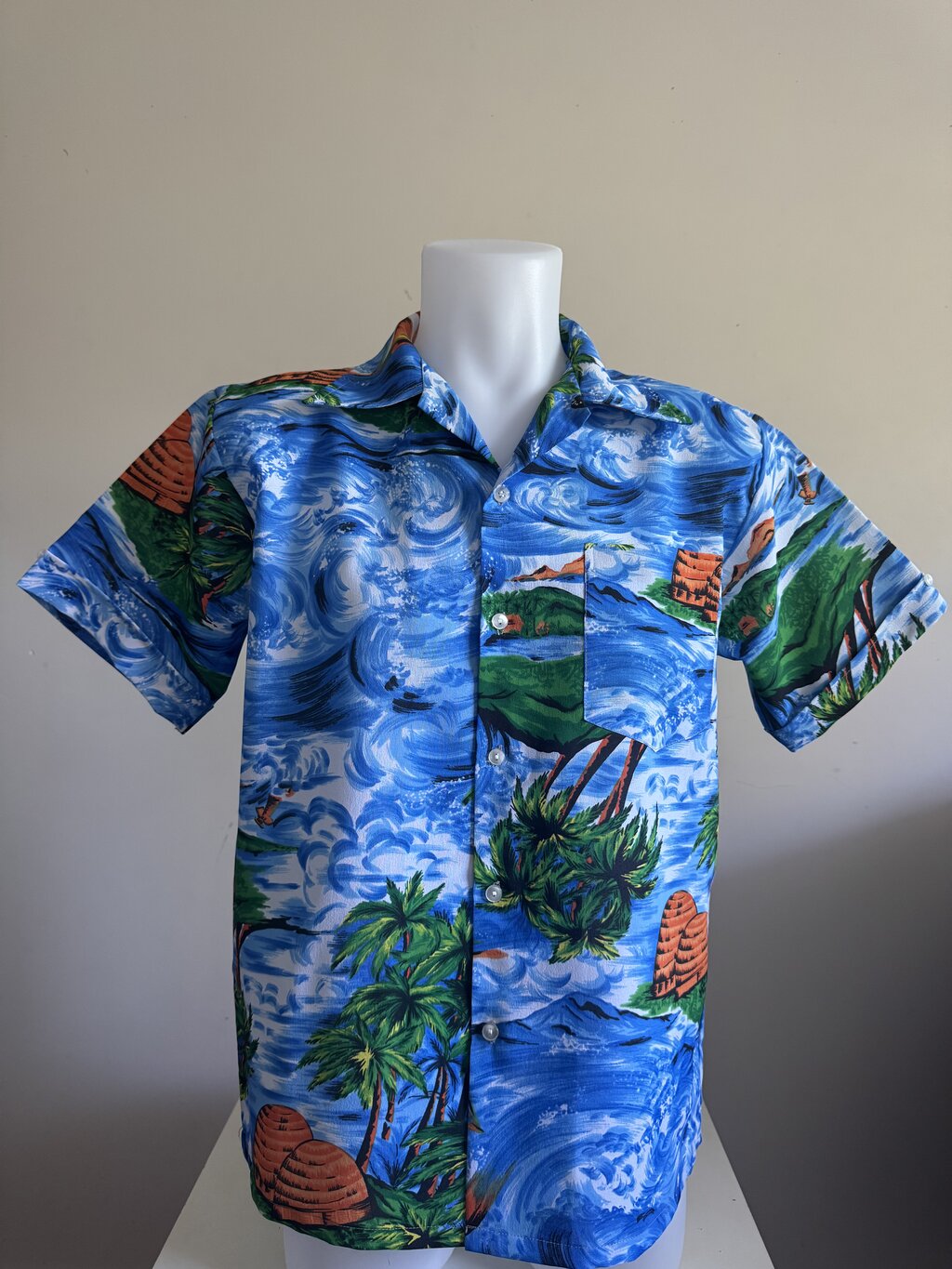 1990s Paradise Swirlscape Shirt – Tropical Ocean Brushstroke Print (M)
