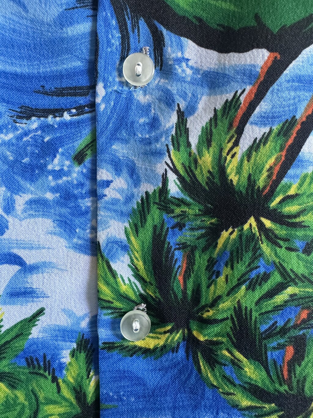 1990s Paradise Swirlscape Shirt – Tropical Ocean Brushstroke Print (M)